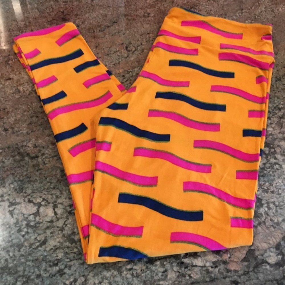 TC‎ NWOT LuLaRoe Leggings AA22 3239